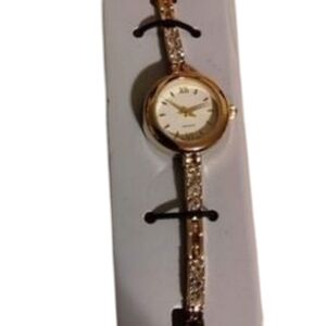 2004 Avon Sparkle tennis bracelet watch.
